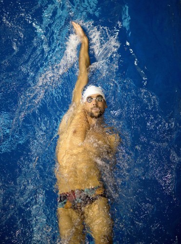 Phelps Comeback Swimming