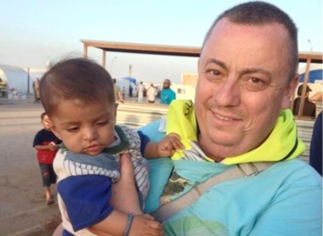 alan-henning-family-statement-islamic-state-390x285