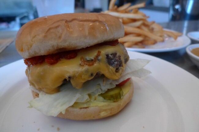 Spice Table Cheeseburger