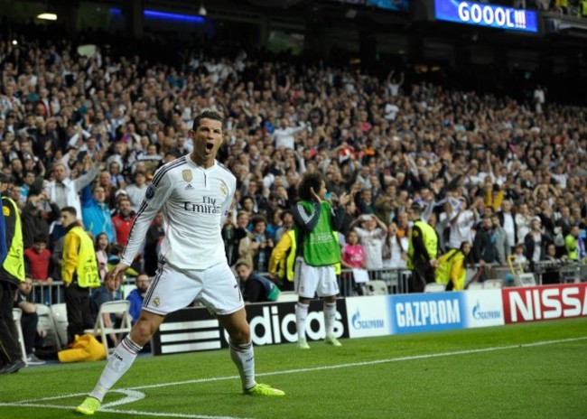 Soccer - UEFA Champions League - Round of 16 - Second Leg - Real Madrid v Schalke 04 - Santiago Bernabeu