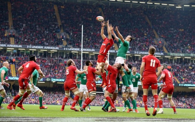 Devin Toner with Sam Warburton in the line-out