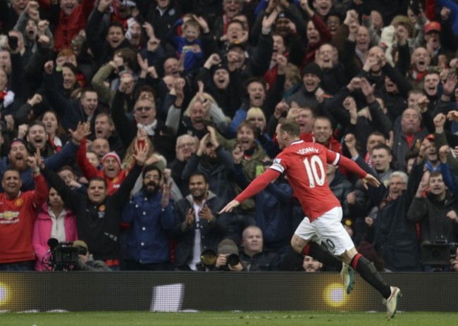 Soccer - Barclays Premier League - Manchester United v Tottenham Hotspur - Old Trafford