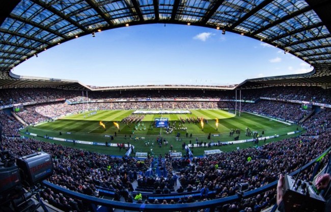 Scotland and Ireland take to the pitch