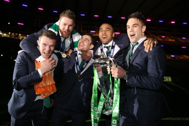 Peter O'Mahony, Sean O'Brien, Felix Jones, Simon Zebo and Conor Murray celebrate with the trophy