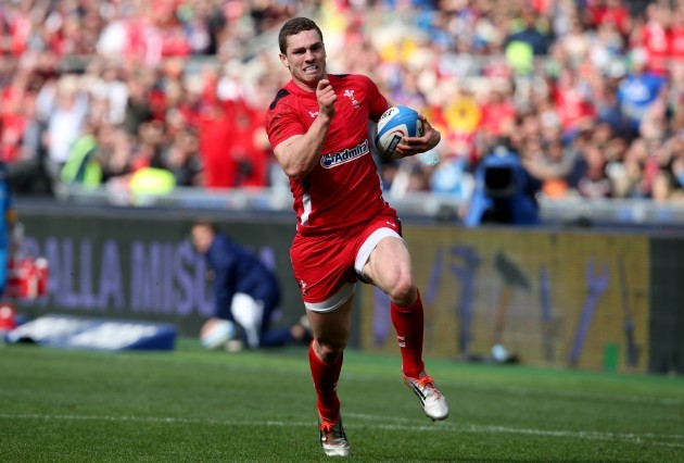 George North scores a try