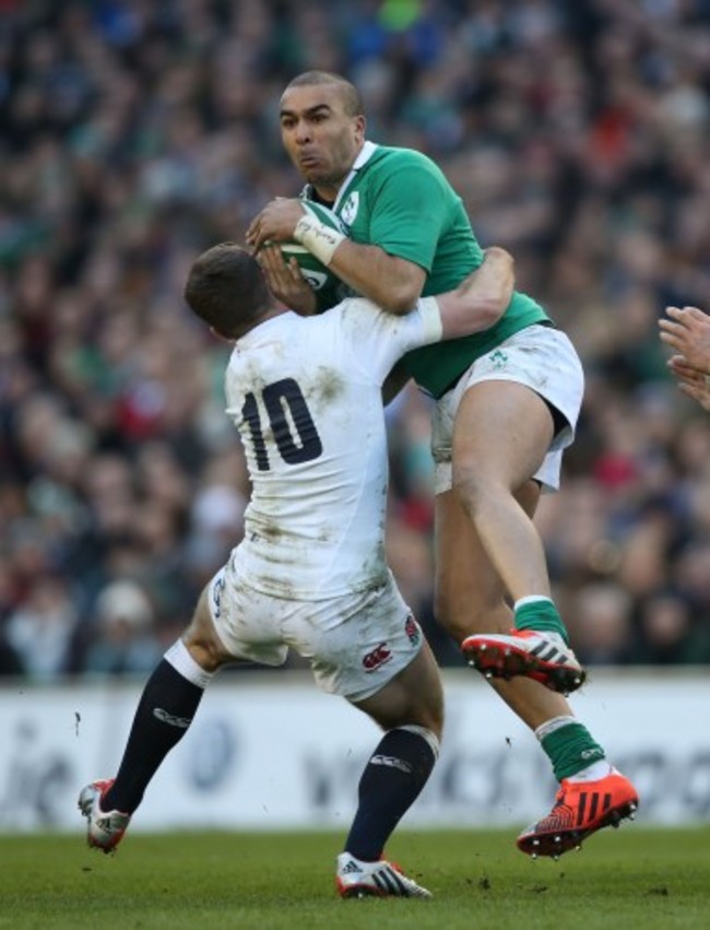 Ireland's Simon Zebo is tackled by England&Otilde;s George Ford 1/3/2015
