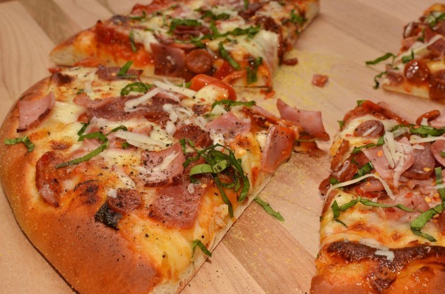 Mmm... bread crust pizza