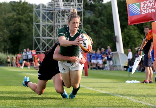 Alison Miller scores a try 5/8/2014