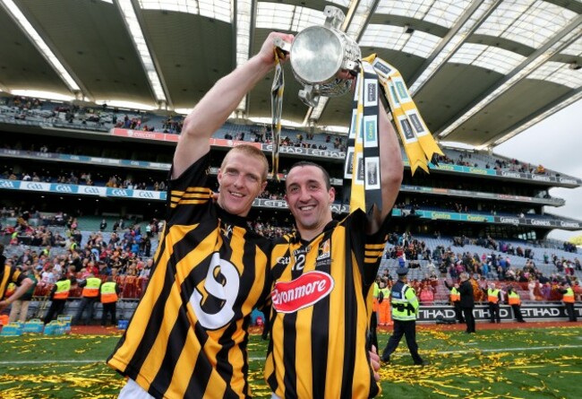 Henry Shefflin and Eoin Larkin celebrate after the game