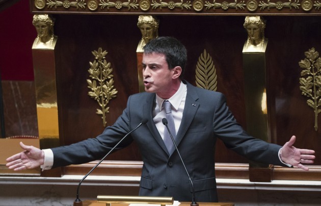 France Lawmakers Rebel