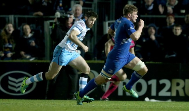 Jordi Murphy breaks free to score a try