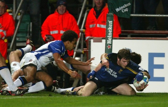 Gordon D'Arcy scores a try