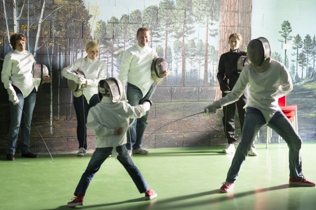 Family foil fencing