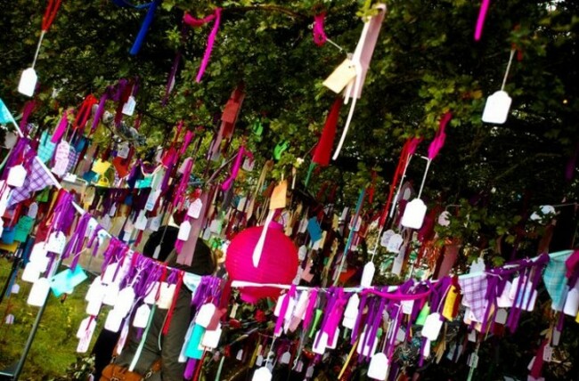 Wishing tree electric picnic