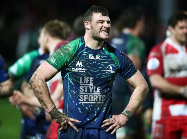 A dejected Robbie Henshaw