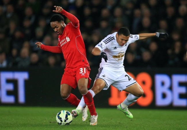 Soccer - Barclays Premier League - Swansea City v Liverpool - Liberty Stadium