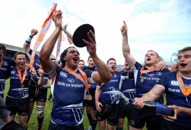 Isa Nacewa lifts RaboDirect PRO12 trophy