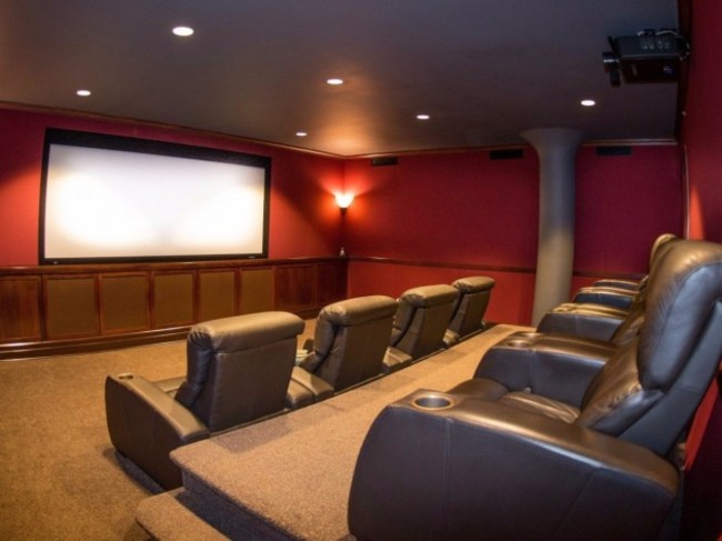 theres-also-a-home-movie-theater-in-the-residence