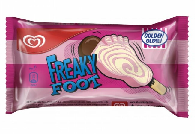 RGB 3600px X 2480px FreakyFoot wrapper 3D