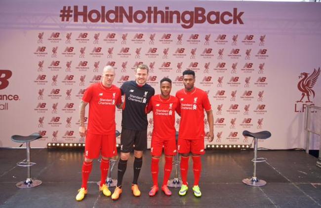 LFC new kit group