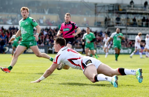 Craig Gilroy scores his side's third try