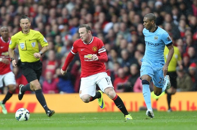 Soccer - Barclays Premier League - Manchester United v Manchester City - Old Trafford