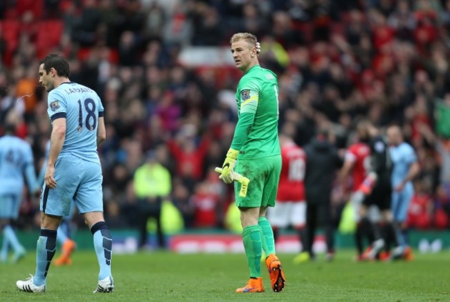 Soccer - Barclays Premier League - Manchester United v Manchester City - Old Trafford