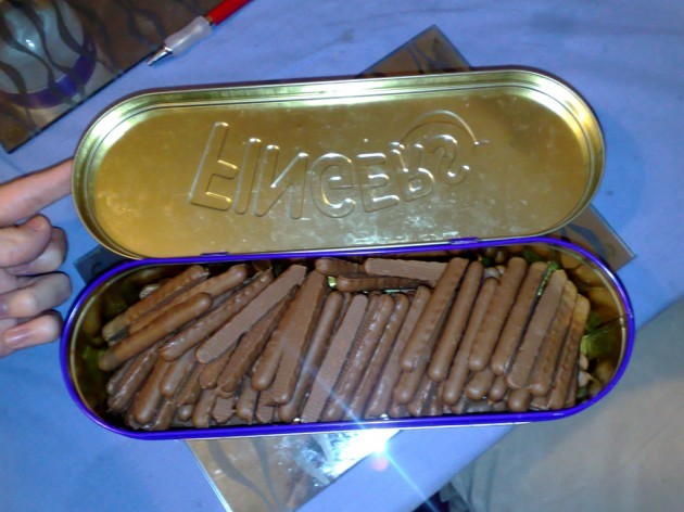 Full in Of Chocolate fingers