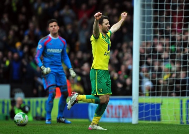 Soccer - Sky Bet Championship - Norwich City v Nottingham Forest - Carrow Road