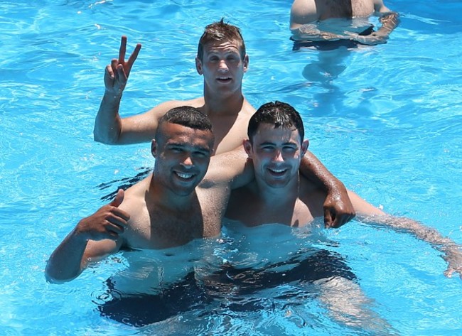 Simon Zebo Chris Henry and Felix Jones in the pool after training  3/6/2013