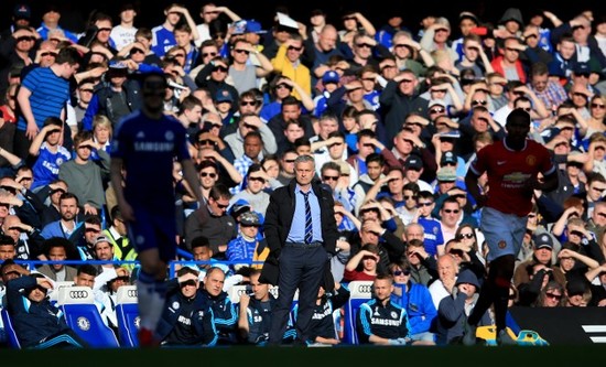 Soccer - Barclays Premier League - Chelsea v Manchester United - Stamford Bridge