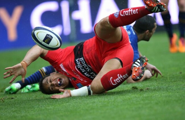 Chris Masoe scores a try that was ruled out for offside