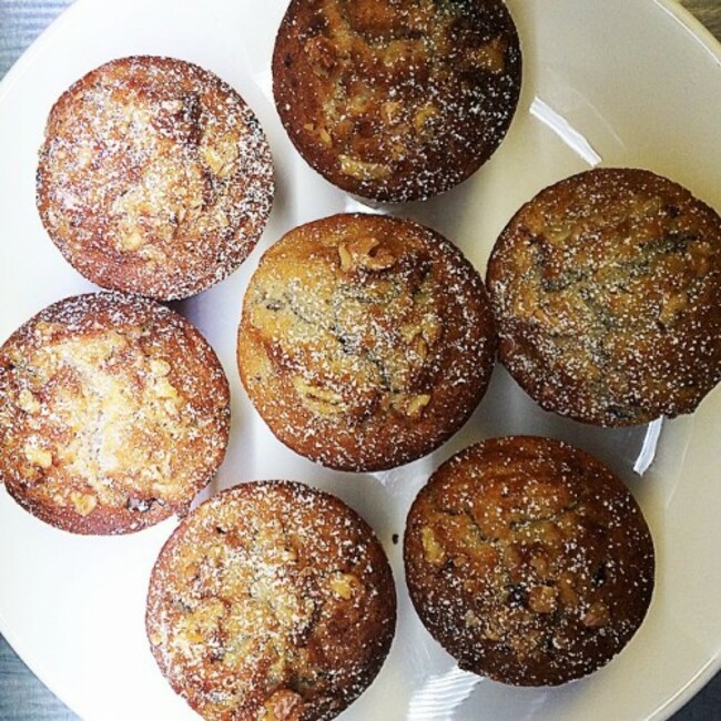 Strawberry, avocado and thyme breakfast muffins ☕️ #breakfast #muffins #avocado #glutenfree #nutritious #tgif #dublinfood #baking #blacksheepfoods #2chicks1kitchen