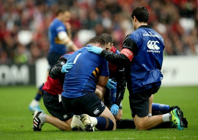 Cian Healy gets treatment