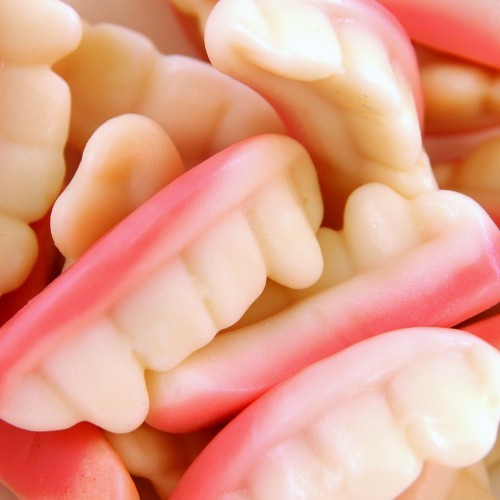 fini-jelly-teeth