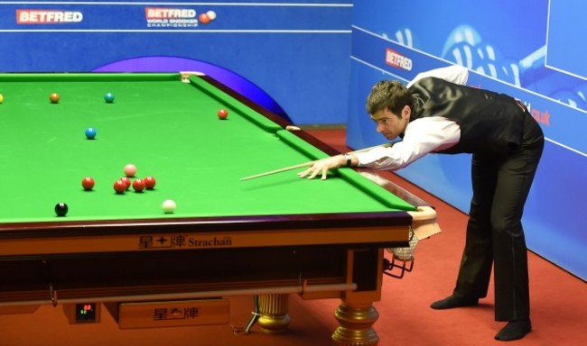 Snooker - Betfred World Championship - Day Four - Crucible Theatre