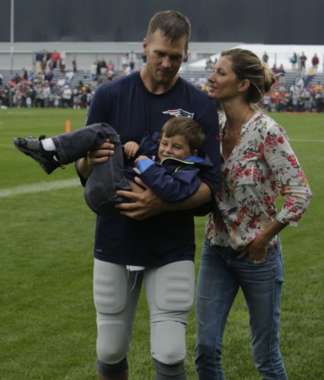 Buccaneers Patriots Camp Football