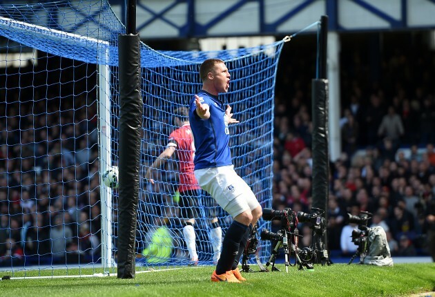 Soccer - Barclays Premier League - Everton v Manchester United - Goodison Park