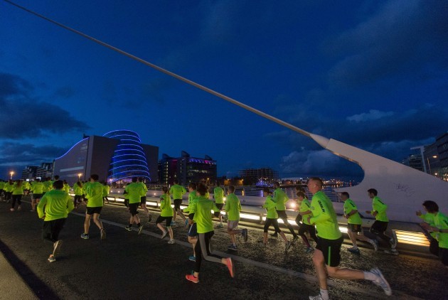 Competitors competing in the Samsung Night Run
