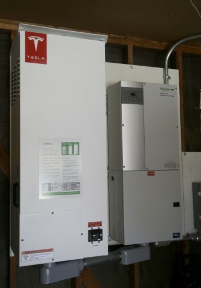 Tesla Battery Power For Homes