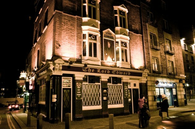 11-of-the-best-pubs-in-dublin-for-a-quiet-pint-alone-the-daily-edge