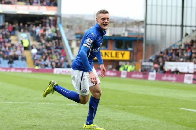 Soccer - Barclays Premier League - Burnley v Leicester City - Turf Moor