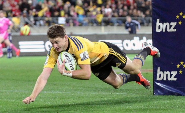 Beauden Barrett scores a try