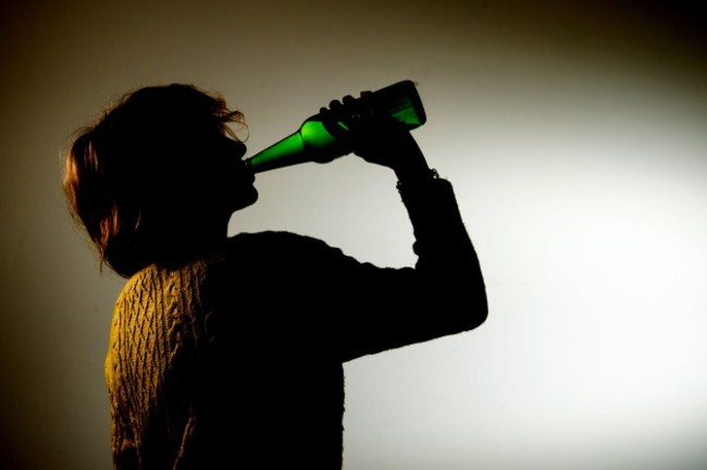 Binge drinking costs UK £4.9BN