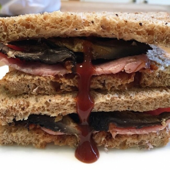 Breakfast. Bacon and mushroom sandwich (HEXB) and HP sauce ( .5 syn) #breakfast #wholemeal #bread #bacon #mushroom #HPSauce #hexb #syn #sw #swfriends #slimmingworld #slimmingworlduk #slimmingworldfood #slimmingworldfamily #slimmingworldjourney