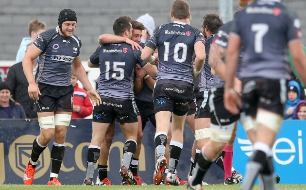 Rhys Webb celebrates scoring his side's third try