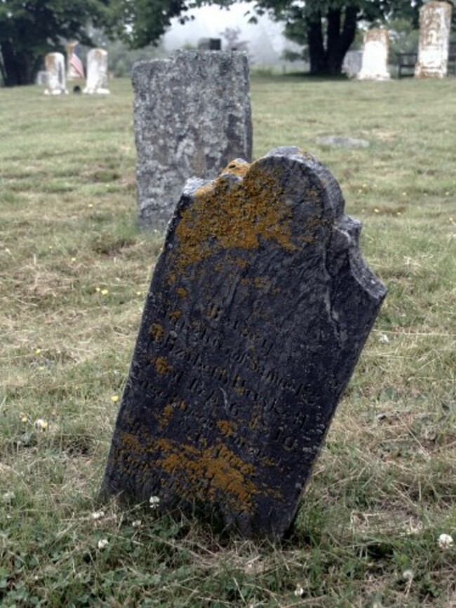 Headstone of Betsey Haskell, died February 6, 1816 (Matinicus Island, ME)