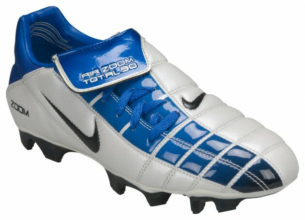 nike 90s football boots