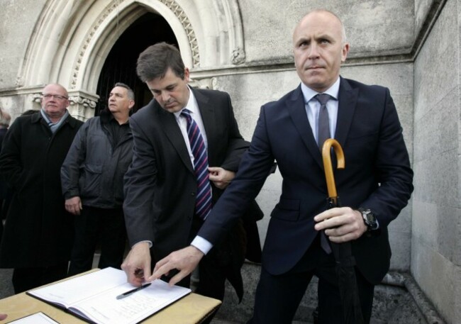 Derek Davis funeral 12 90380583