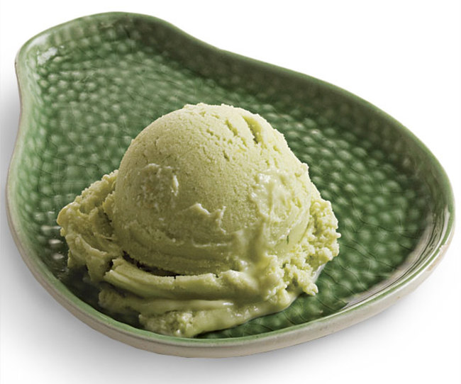 051103049-01-avocado-frozen-yogurt-recipe_xlg